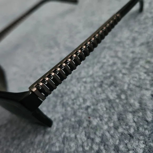 Classic Black Sunglasses - Picture 5 of 12